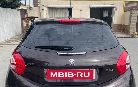 Peugeot 208 II, 2013 год, 875 000 рублей, 7 фотография