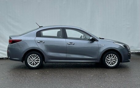 KIA Rio IV, 2018 год, 1 375 000 рублей, 4 фотография
