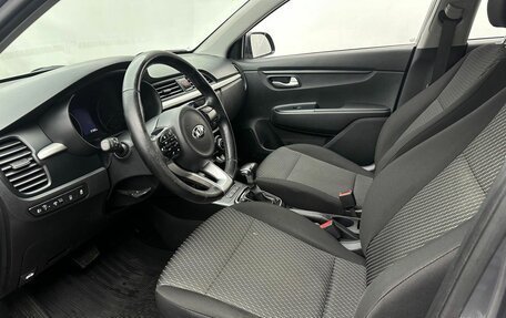 KIA Rio IV, 2018 год, 1 375 000 рублей, 9 фотография