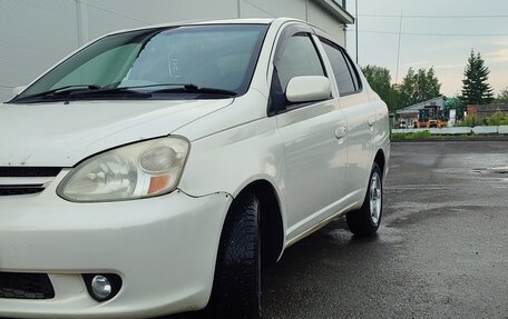 Toyota Platz, 2003 год, 400 000 рублей, 3 фотография