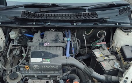 Toyota Platz, 2003 год, 400 000 рублей, 11 фотография
