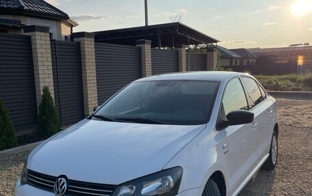 Volkswagen Polo VI (EU Market), 2013 год, 994 000 рублей, 3 фотография