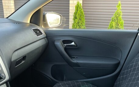 Volkswagen Polo VI (EU Market), 2013 год, 994 000 рублей, 19 фотография