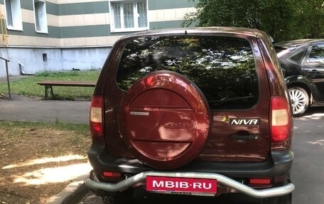 Chevrolet Niva I рестайлинг, 2004 год, 380 000 рублей, 3 фотография