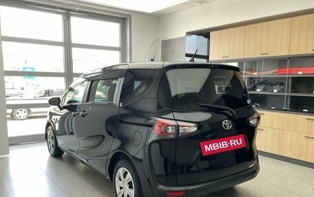 Toyota Sienta II, 2019 год, 1 100 000 рублей, 6 фотография