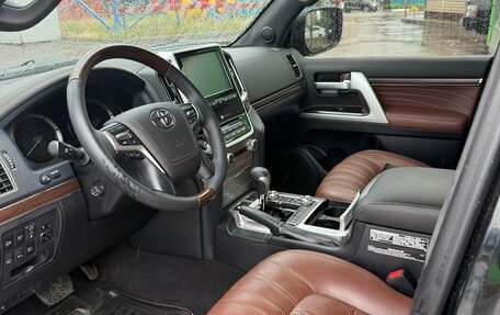 Toyota Land Cruiser 200, 2019 год, 9 100 000 рублей, 3 фотография