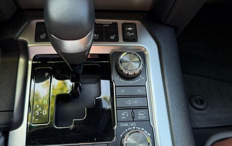 Toyota Land Cruiser 200, 2019 год, 9 100 000 рублей, 8 фотография