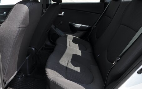 KIA Rio III рестайлинг, 2013 год, 999 000 рублей, 12 фотография