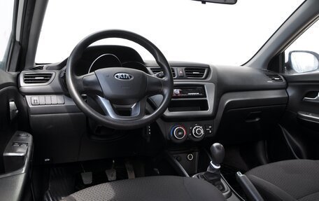 KIA Rio III рестайлинг, 2013 год, 999 000 рублей, 11 фотография