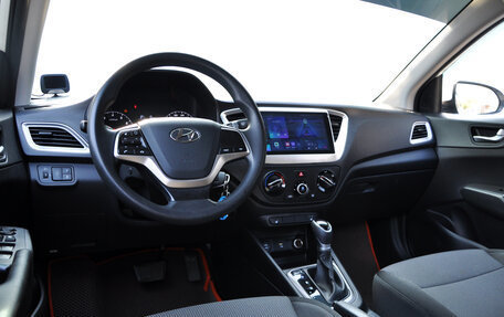 Hyundai Solaris II рестайлинг, 2020 год, 1 699 000 рублей, 12 фотография