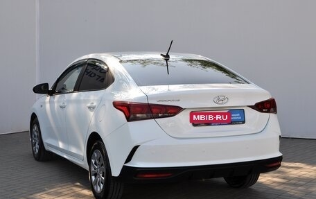 Hyundai Solaris II рестайлинг, 2020 год, 1 699 000 рублей, 8 фотография