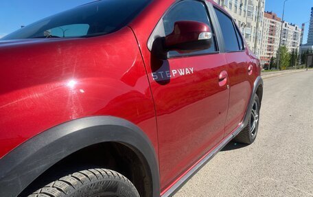 Renault Logan II, 2019 год, 760 000 рублей, 15 фотография