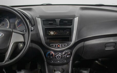 Hyundai Solaris II рестайлинг, 2011 год, 574 000 рублей, 14 фотография