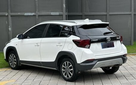 Toyota Yaris XP150 рестайлинг, 2021 год, 1 150 443 рублей, 2 фотография