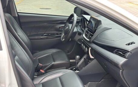 Toyota Yaris XP150 рестайлинг, 2021 год, 1 150 443 рублей, 11 фотография