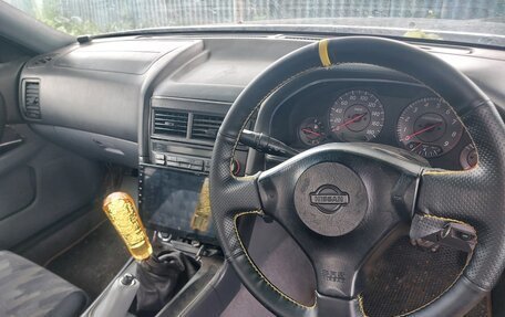 Nissan Skyline, 1998 год, 500 000 рублей, 9 фотография