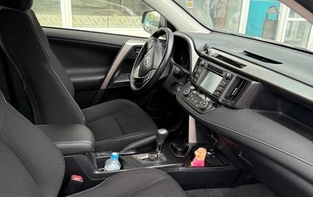 Toyota RAV4, 2016 год, 2 530 000 рублей, 8 фотография