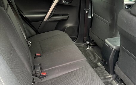 Toyota RAV4, 2016 год, 2 530 000 рублей, 13 фотография