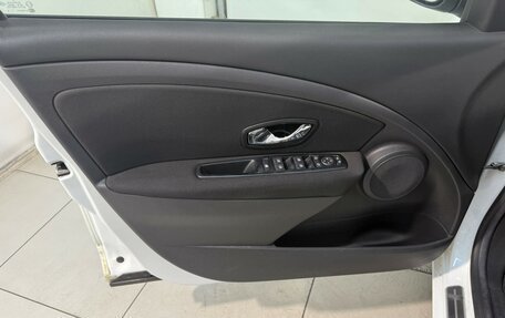 Renault Fluence I, 2016 год, 889 800 рублей, 7 фотография