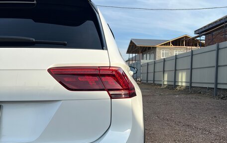 Volkswagen Tiguan II, 2019 год, 2 350 000 рублей, 16 фотография