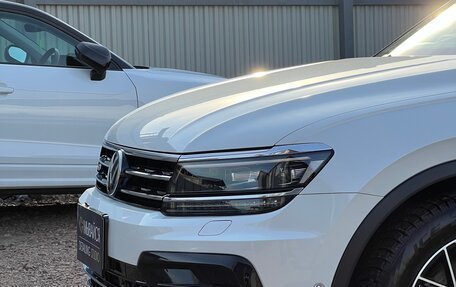 Volkswagen Tiguan II, 2019 год, 2 350 000 рублей, 13 фотография