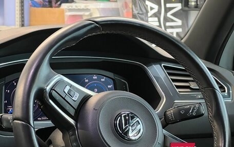Volkswagen Tiguan II, 2019 год, 2 350 000 рублей, 9 фотография