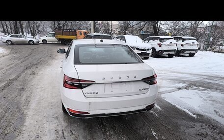 Skoda Superb III рестайлинг, 2024 год, 3 190 000 рублей, 9 фотография