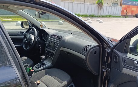 Skoda Octavia, 2011 год, 799 999 рублей, 8 фотография