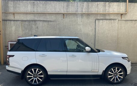Land Rover Range Rover IV рестайлинг, 2017 год, 5 000 000 рублей, 3 фотография