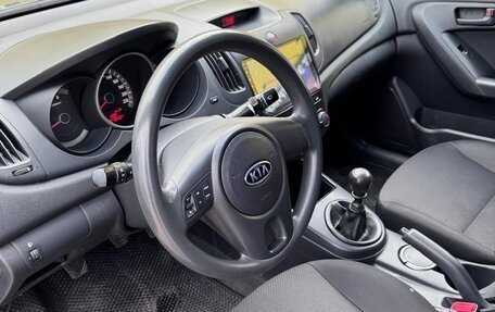KIA Cerato III, 2009 год, 700 000 рублей, 10 фотография