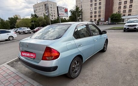 Toyota Prius IV XW50, 1999 год, 319 000 рублей, 3 фотография