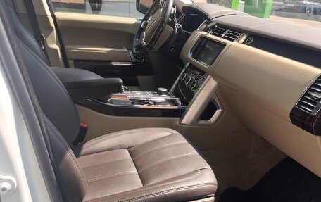 Land Rover Range Rover IV рестайлинг, 2015 год, 4 350 000 рублей, 7 фотография
