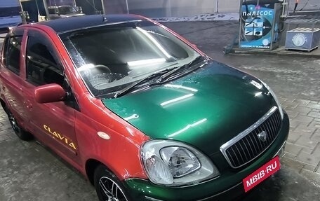 Toyota Vitz, 2001 год, 440 000 рублей, 2 фотография