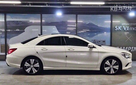 Mercedes-Benz CLA, 2018 год, 1 800 009 рублей, 3 фотография