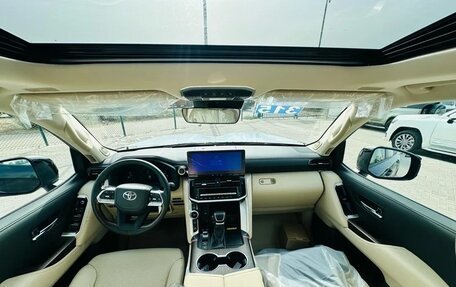 Toyota Land Cruiser, 2025 год, 11 000 898 рублей, 6 фотография