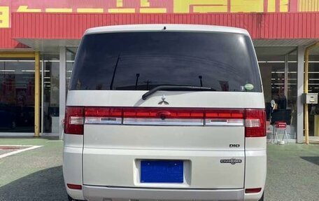 Mitsubishi Delica D:5 I, 2018 год, 1 982 000 рублей, 6 фотография