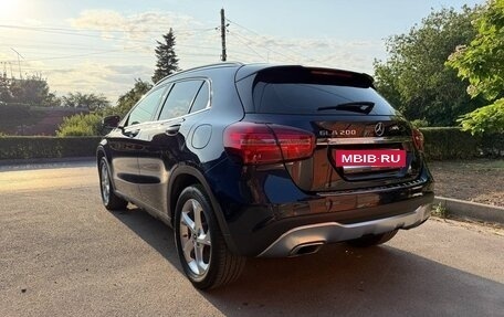 Mercedes-Benz GLA, 2018 год, 2 700 000 рублей, 4 фотография