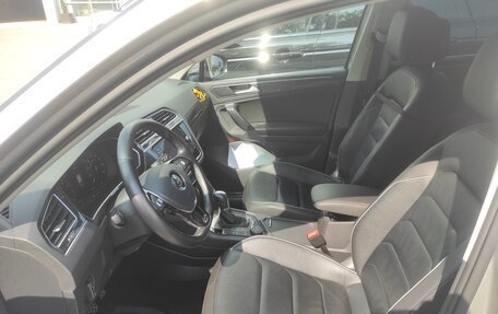 Volkswagen Tiguan II, 2018 год, 3 170 000 рублей, 4 фотография