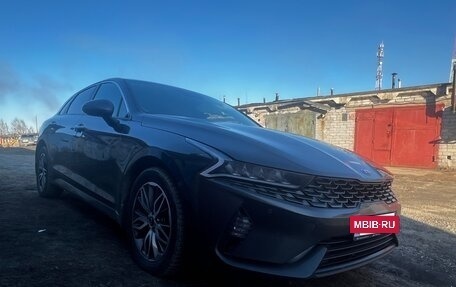 KIA K5, 2021 год, 2 400 000 рублей, 3 фотография