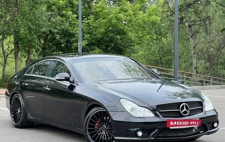 Mercedes-Benz CLS, 2005 год, 1 300 000 рублей, 4 фотография
