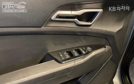 KIA Sportage IV рестайлинг, 2023 год, 2 300 000 рублей, 5 фотография