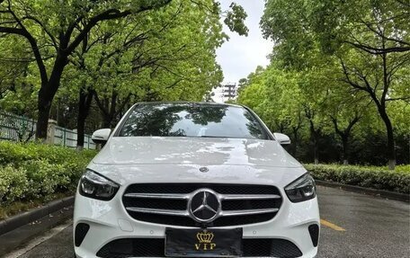 Mercedes-Benz B-Класс, 2021 год, 1 860 000 рублей, 2 фотография