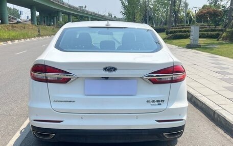 Ford Mondeo V, 2021 год, 1 450 000 рублей, 6 фотография