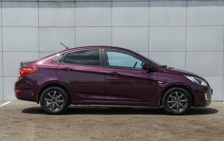 Hyundai Solaris II рестайлинг, 2011 год, 890 000 рублей, 5 фотография