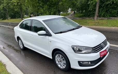 Volkswagen Polo VI (EU Market), 2015 год, 850 000 рублей, 1 фотография
