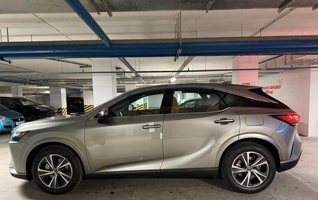 Lexus RX IV рестайлинг, 2025 год, 7 600 000 рублей, 7 фотография