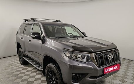 Toyota Land Cruiser Prado 150 рестайлинг 2, 2021 год, 6 290 000 рублей, 3 фотография
