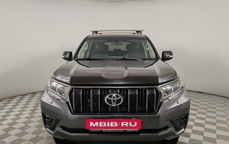 Toyota Land Cruiser Prado 150 рестайлинг 2, 2021 год, 6 290 000 рублей, 2 фотография