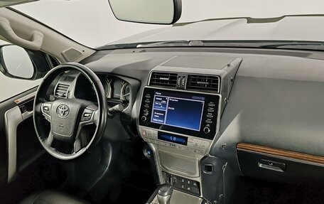 Toyota Land Cruiser Prado 150 рестайлинг 2, 2021 год, 6 290 000 рублей, 11 фотография