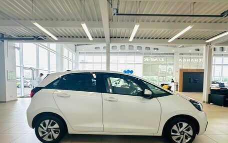 Honda Fit, 2020 год, 1 639 000 рублей, 7 фотография